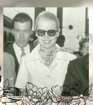 Princess Grace of Monaco with the Flora scarf!