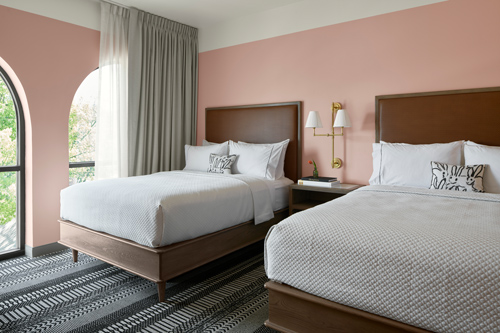 bunny hutch blue hunt slonem